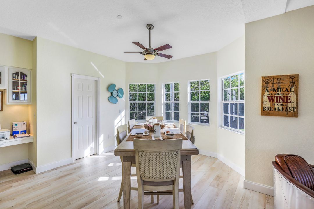 12201 Shoreview Dr, Matlacha, FL 33993