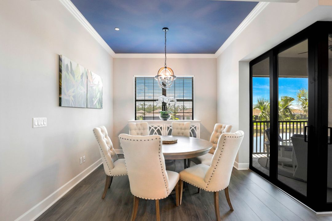 9653 Montelanico Loop, Naples, FL 34119