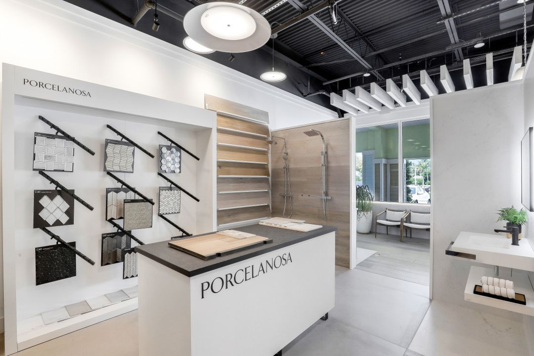 123 S Barfield Dr, Marco Island, FL 34145