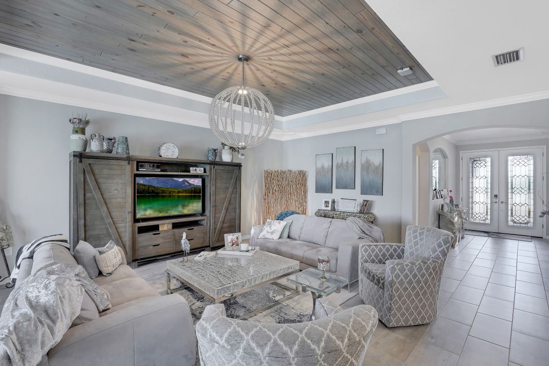 17528 Ashcomb Way, Estero, FL 33928