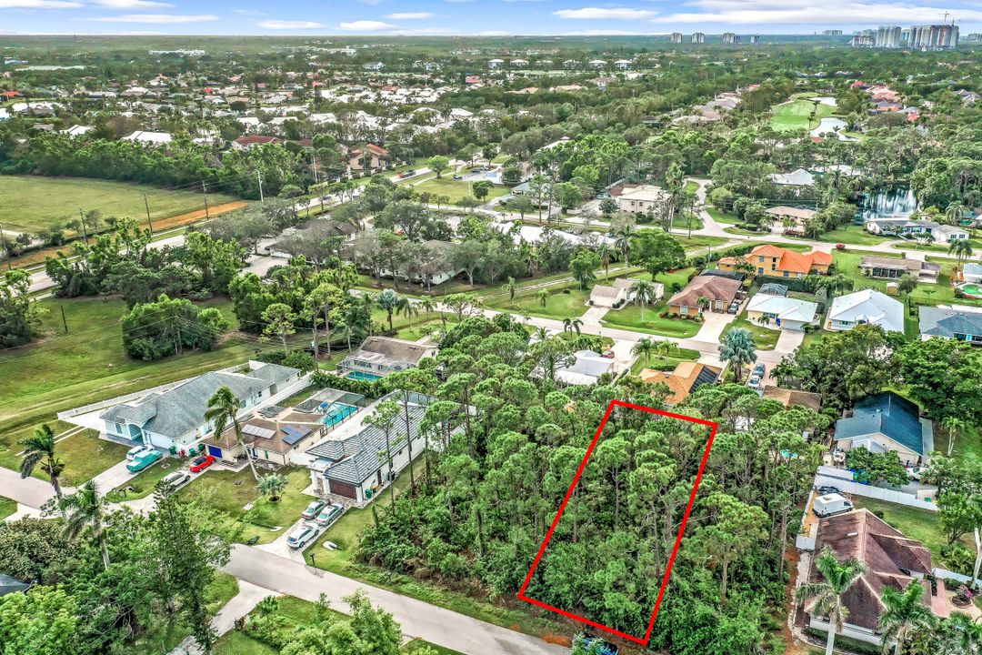 38 6th St, Bonita Springs, FL 34134