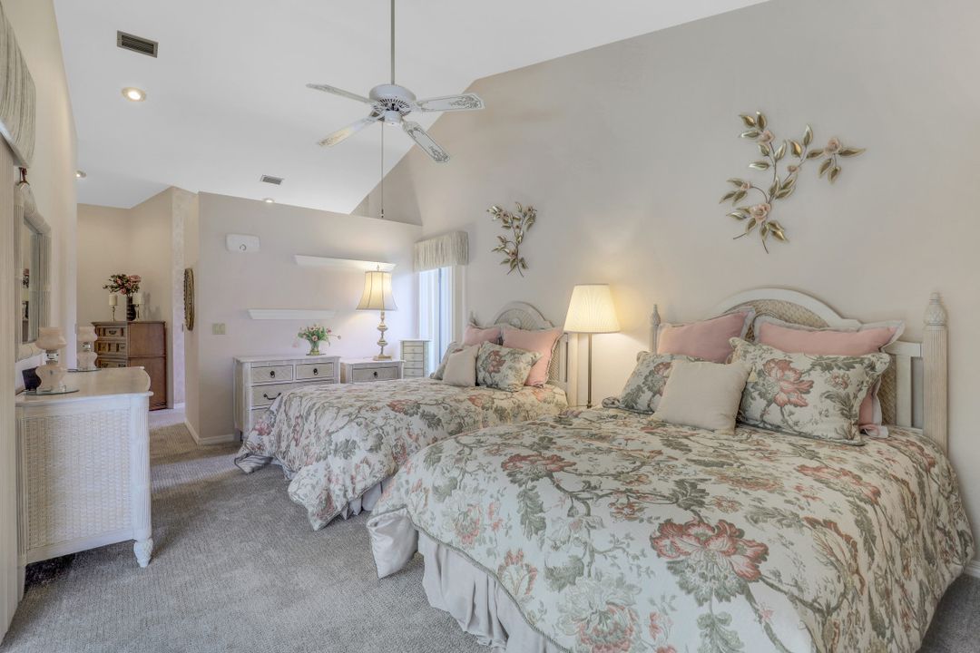 625 SW 49th Ln, Cape Coral, FL 33914