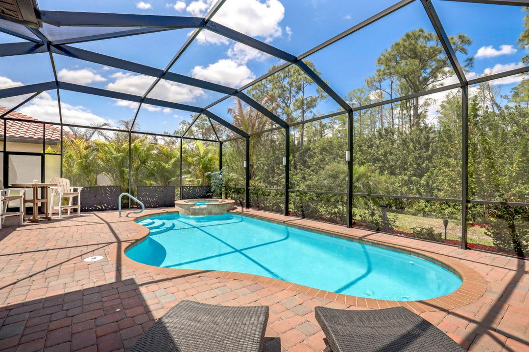 17240 Galway Run CT, Bonita Springs, FL 34135