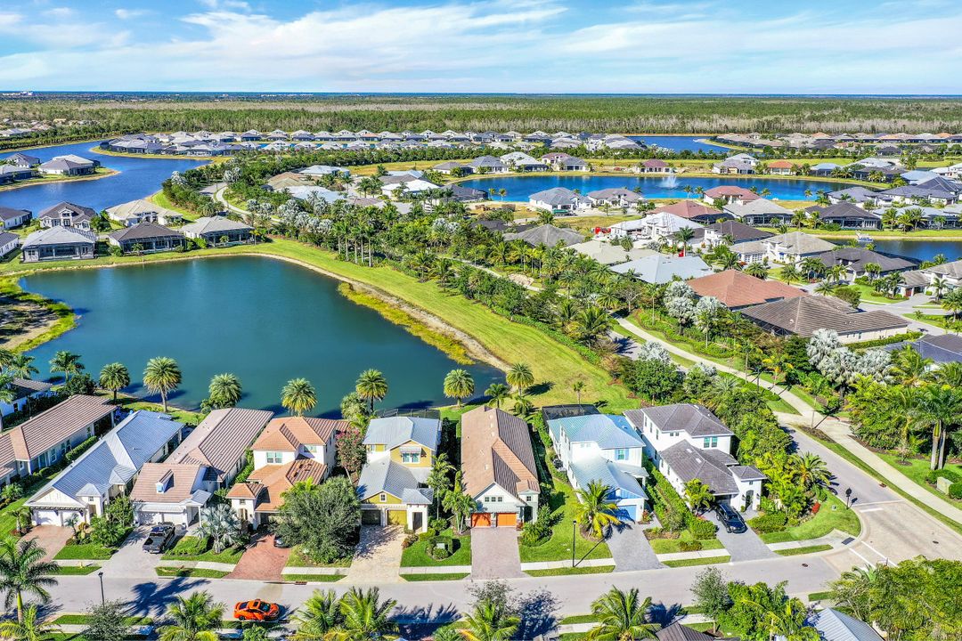 14167 Nautica Ct, Naples, FL 34114