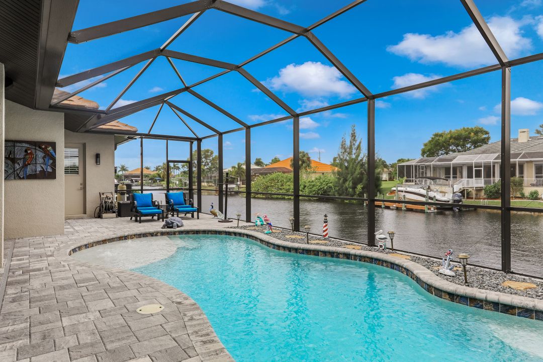 2823 SW 38th Terrace, Cape Coral, FL 33914