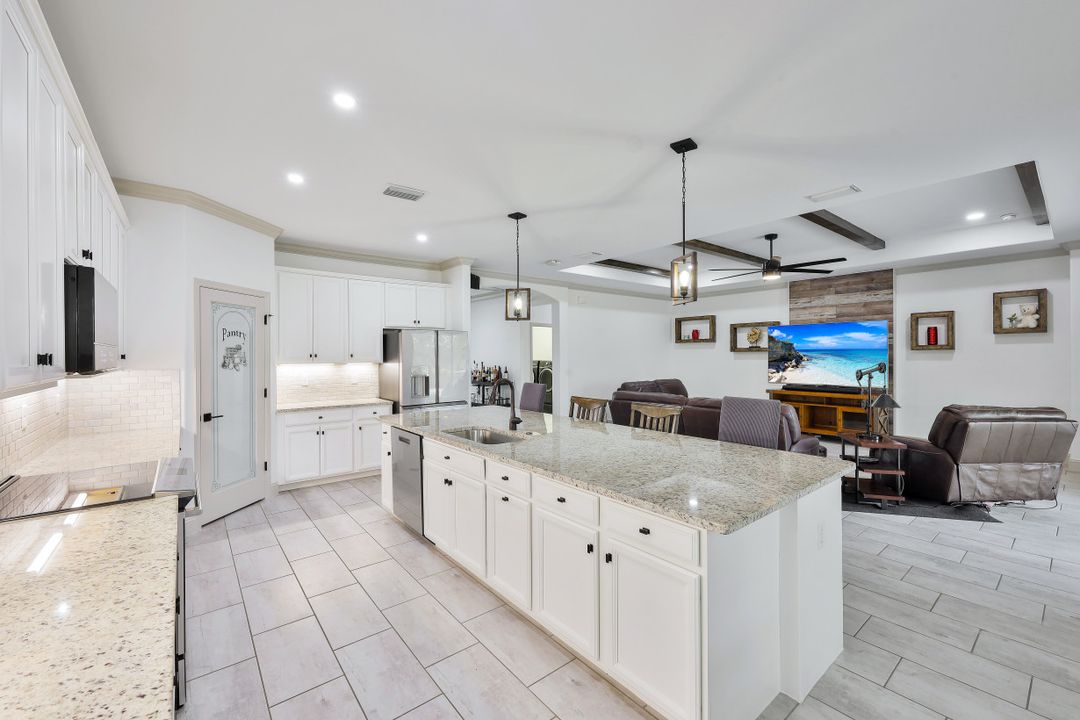 16520 Bonita Landing Cir, Bonita Springs, FL 34135