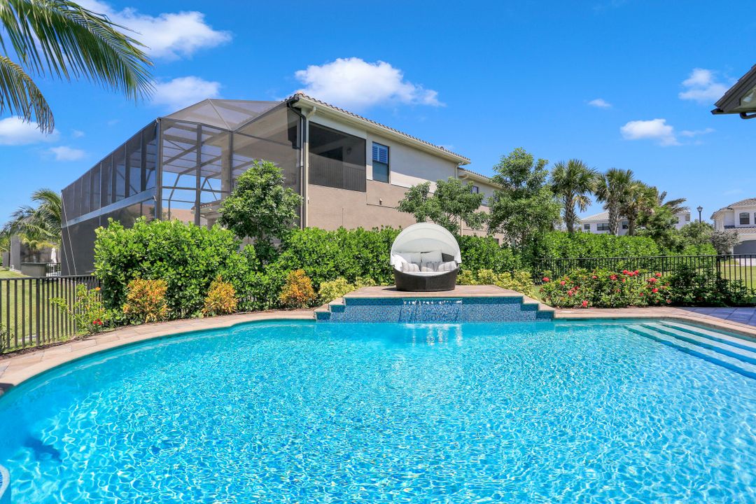 4600 Azalea Dr, Naples, FL 34119