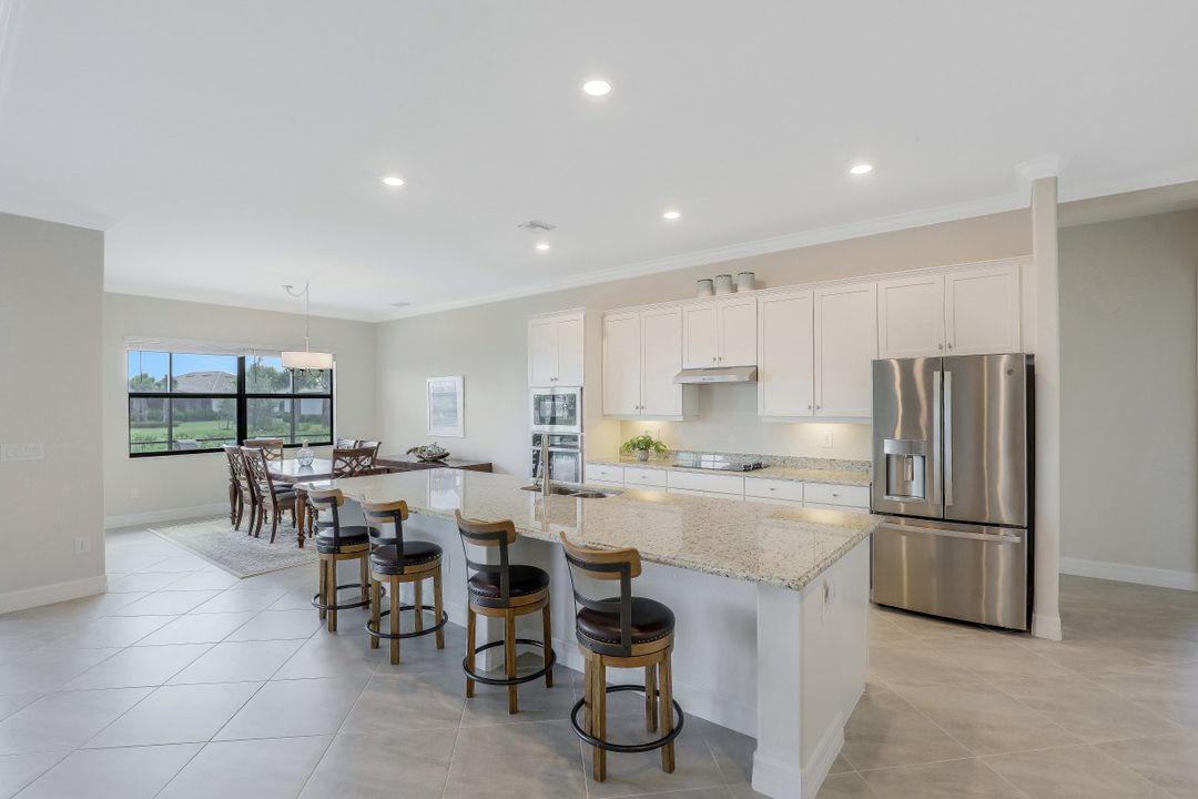 17441 Elkgrove Ln, Estero, FL 33928