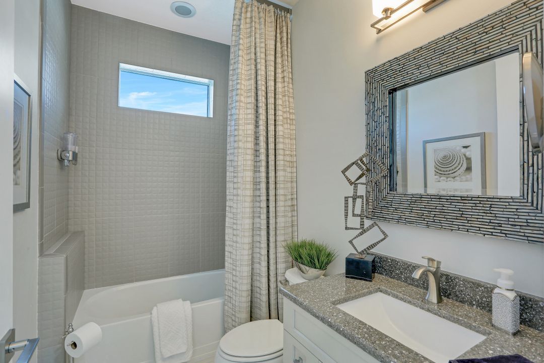 1214 El Dorado Pkwy E, Cape Coral, FL 33904