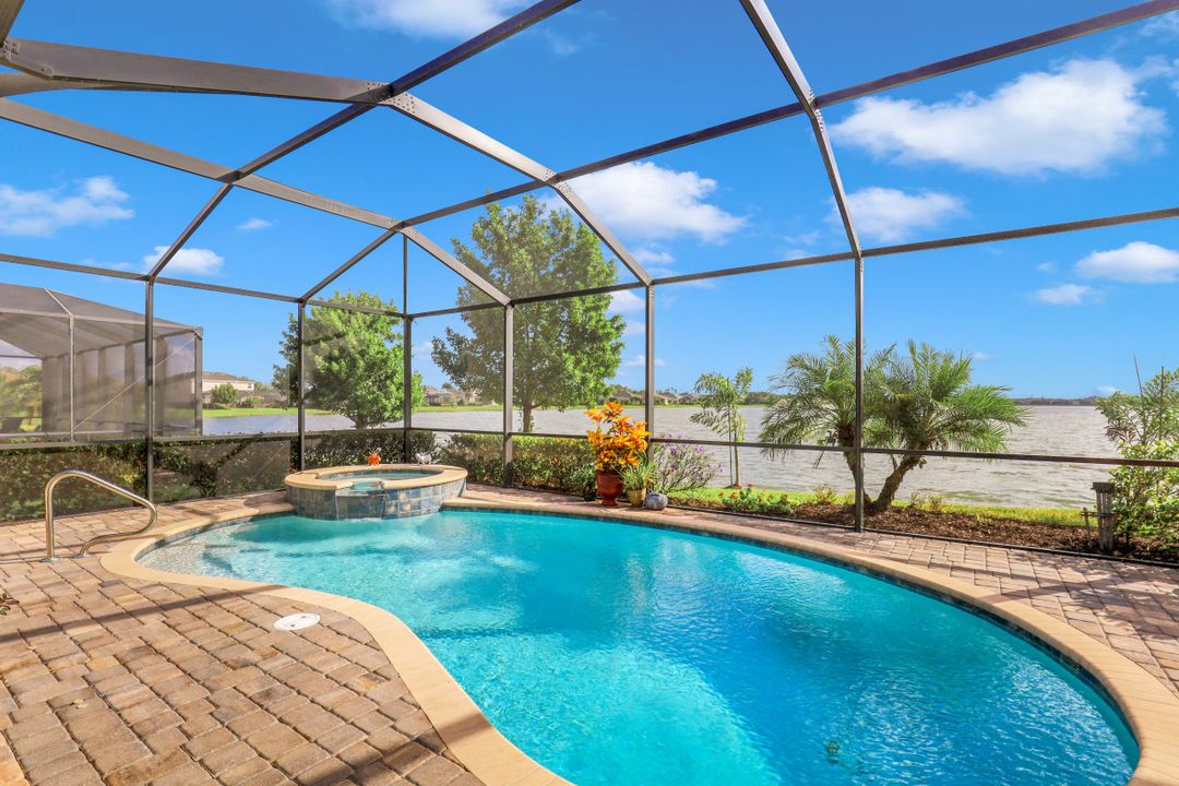 16479 Bonita Landing Cir, Bonita Springs, FL 34135