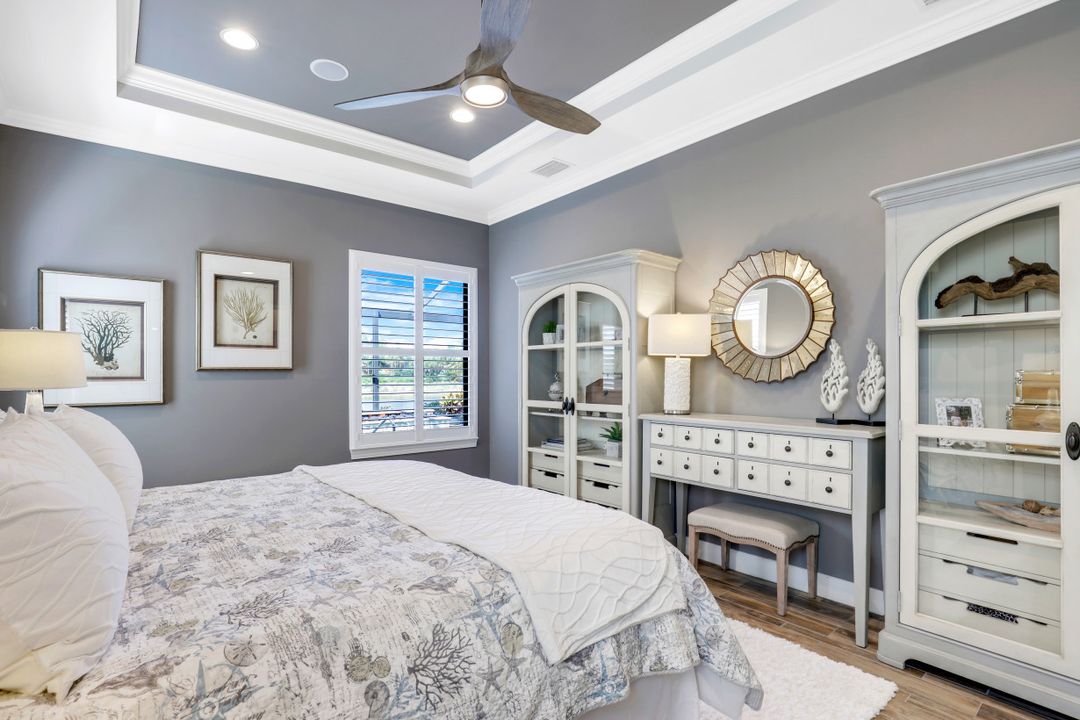 8697 Cavano St, Naples, FL 34119