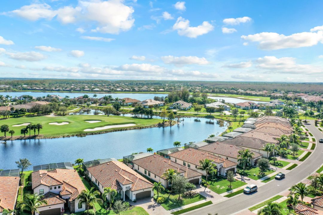 12672 Kinross Ln, Naples, FL 34120