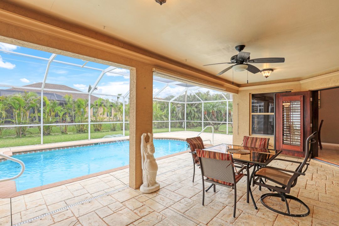 5327 SW 21st Pl, Cape Coral, FL 33914