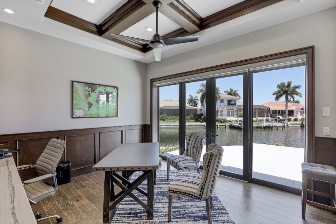 961 Snowberry Ct, Marco Island, FL 34145