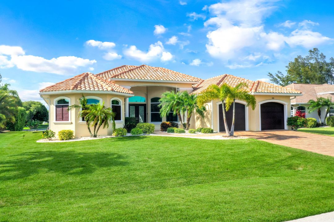 2405 SW 50th St, Cape Coral, FL 33914