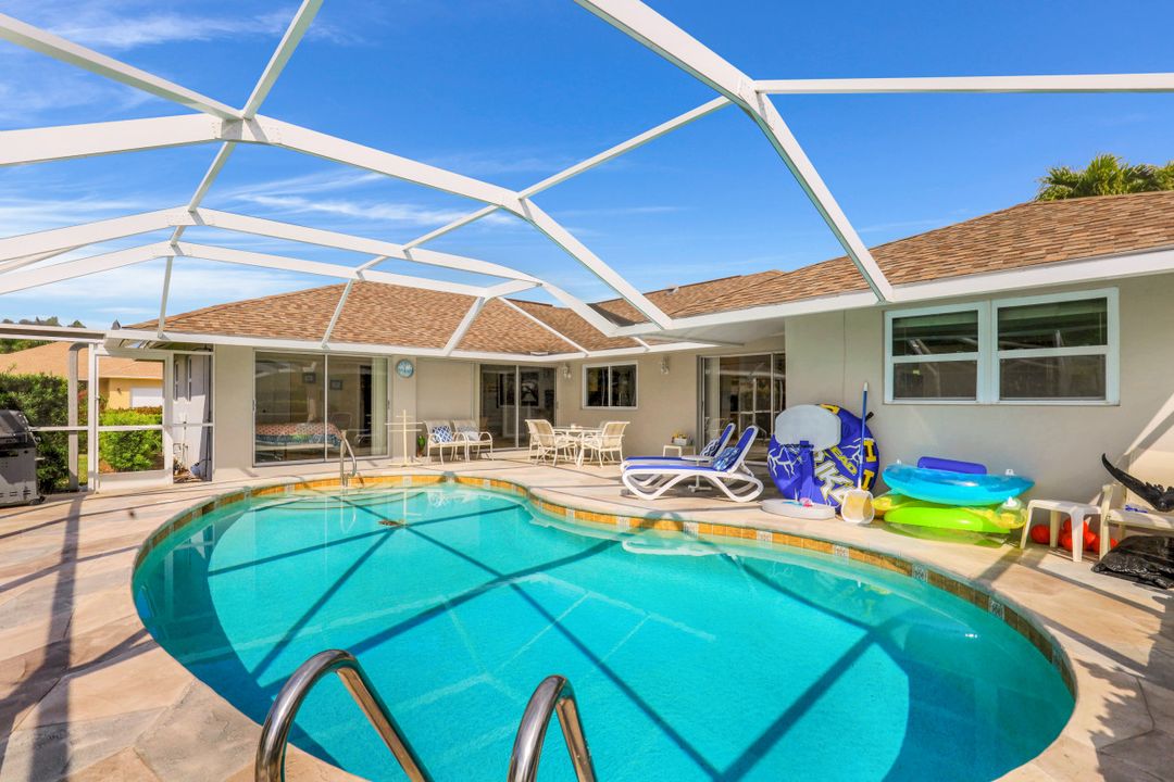 911 Tulip Ct, Marco Island, FL 34145