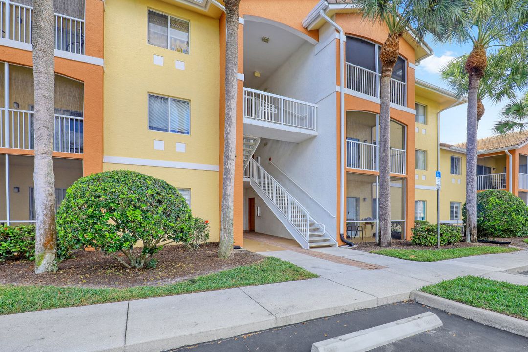 6450 Aragon Way #306, Fort Myers, FL 33966