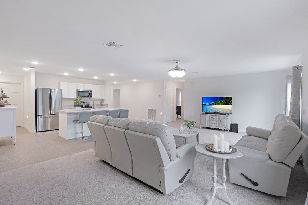 329 NE 13th Terrace, Cape Coral, FL 33909