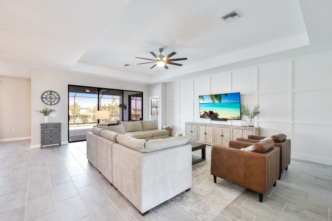 11591 Canopy Loop, Fort Myers, FL 33913