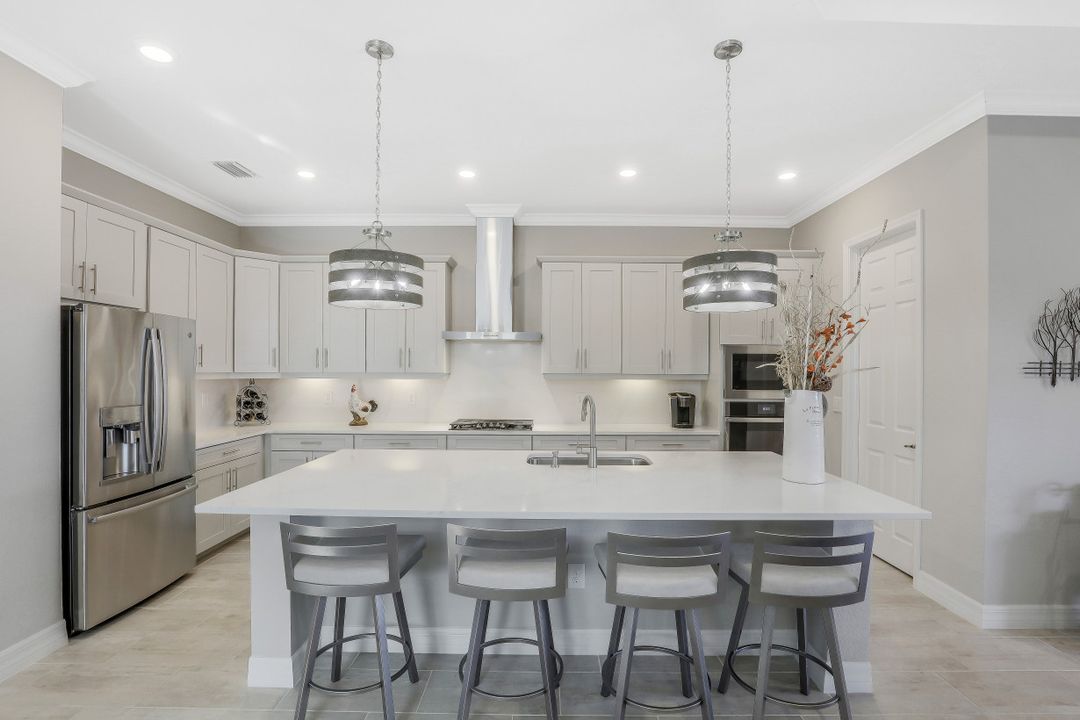 15272 Blue Bay Cir, Estero, FL 33913