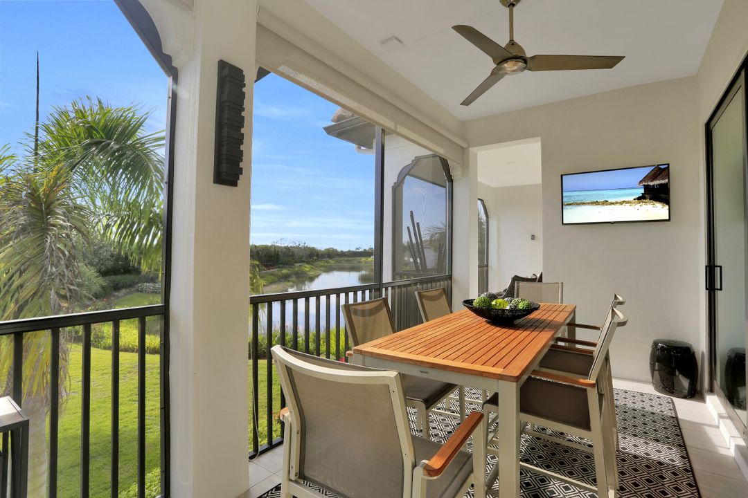 16358 Corsica Way #201, Naples, FL 34110