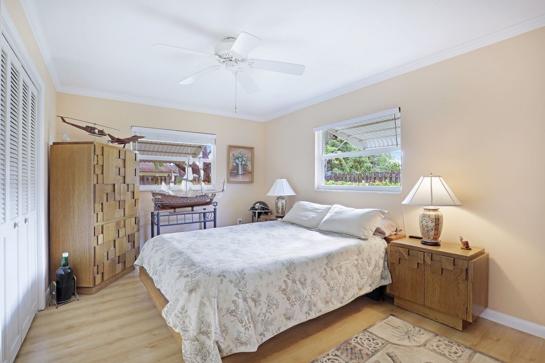 27515 Los Amigos Ln, Bonita Springs, FL 34135