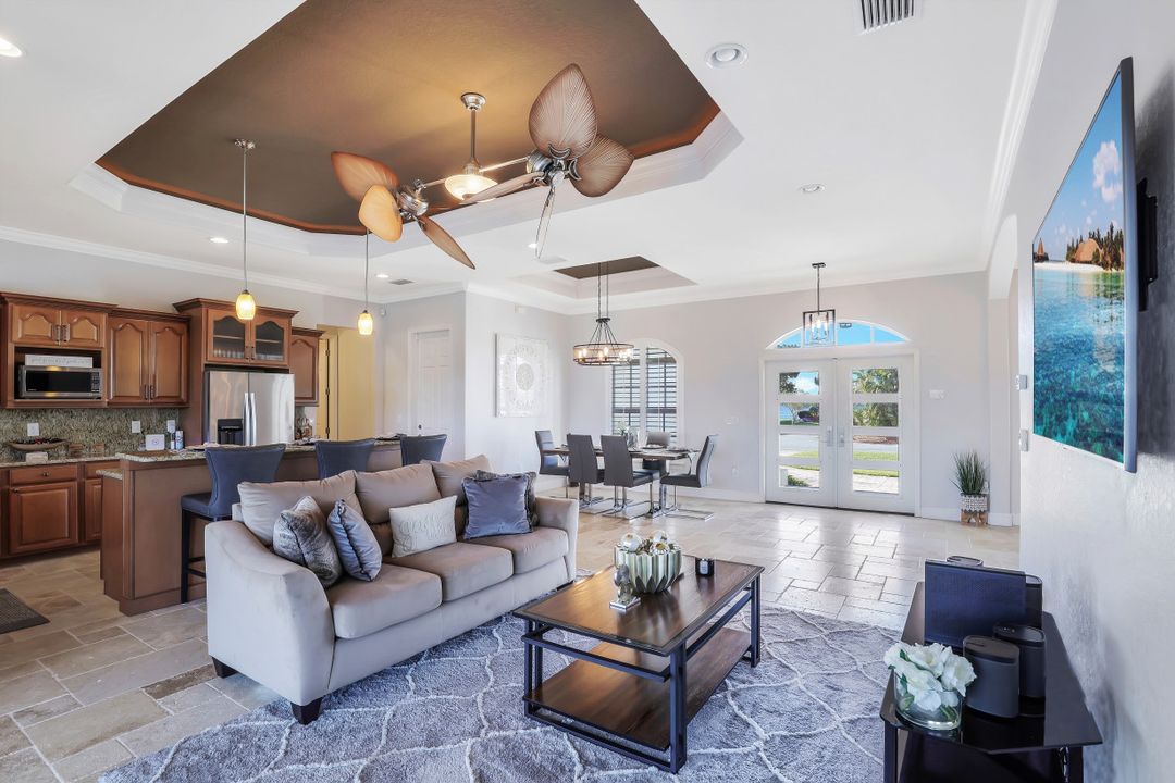 2126 Clubhouse Rd, North Fort Myers, FL 33917