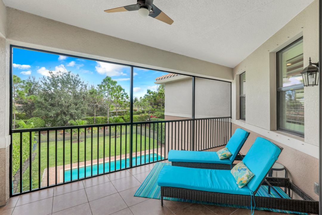 3082 Hudson Ter, Naples, FL 34119