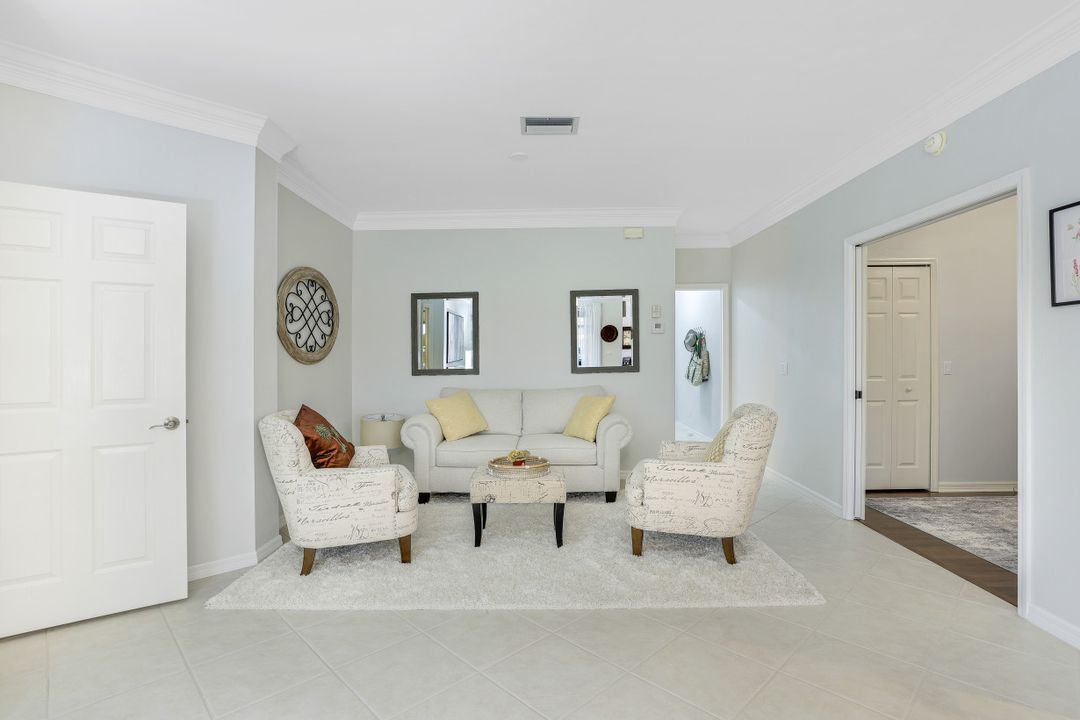 5926 3 Iron Dr #3001, Naples, FL 34110