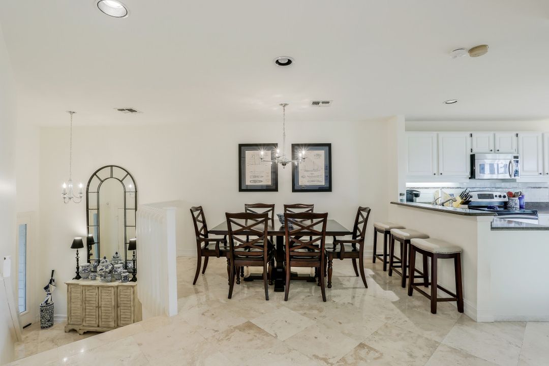 27119 Oakwood Lake Dr, Bonita Springs, FL 34134