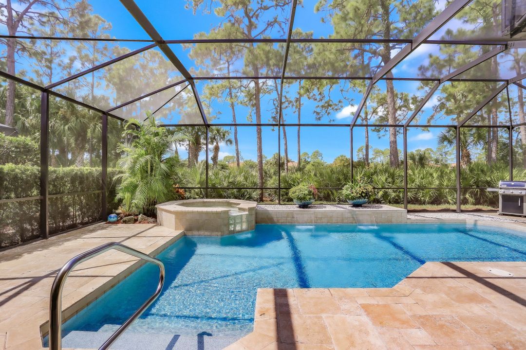 28637 Pienza Ct, Bonita Springs, FL 34135