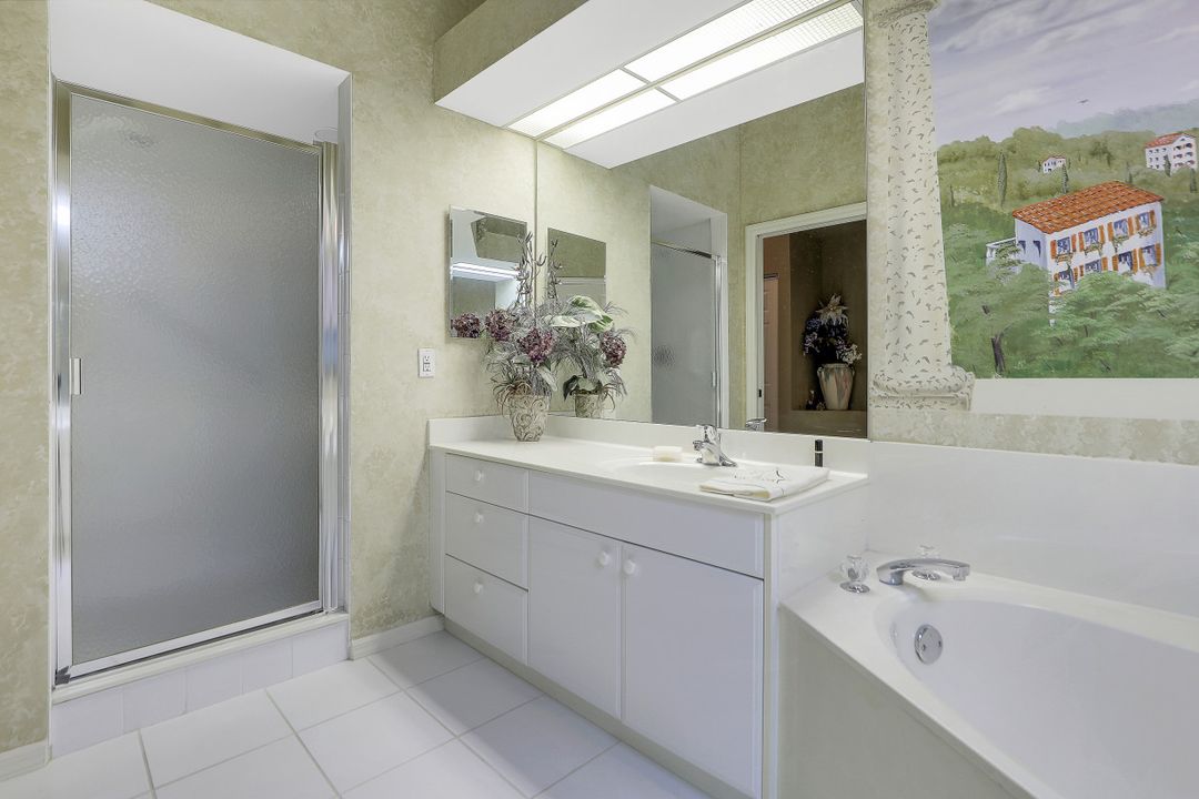 10871 Crooked River Rd #202, Bonita Springs, FL 34135