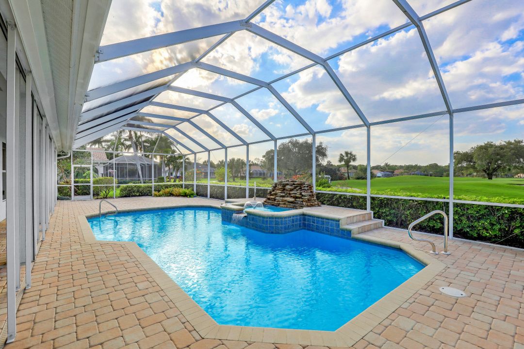 19259 Vintage Trace Cir, Fort Myers, FL 33967