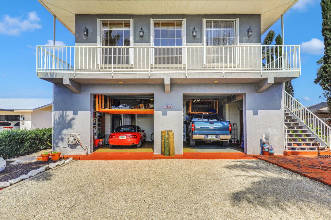 3706 Ruby Ave, Saint James City, FL 33956