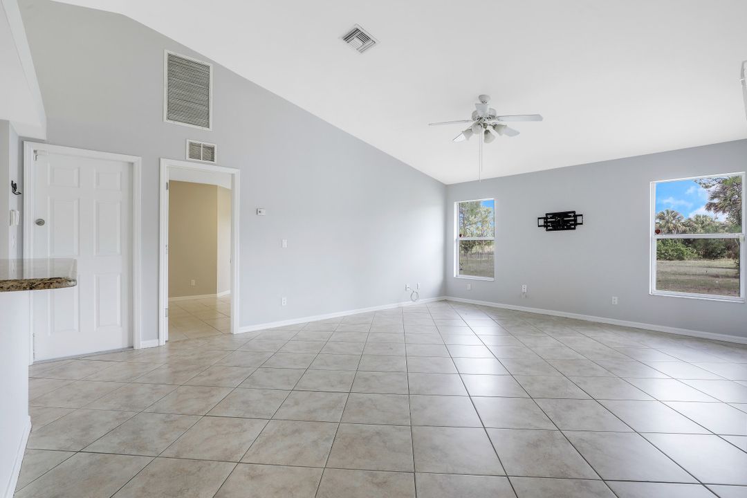 2665 27th Ave NE, Naples, FL 34120