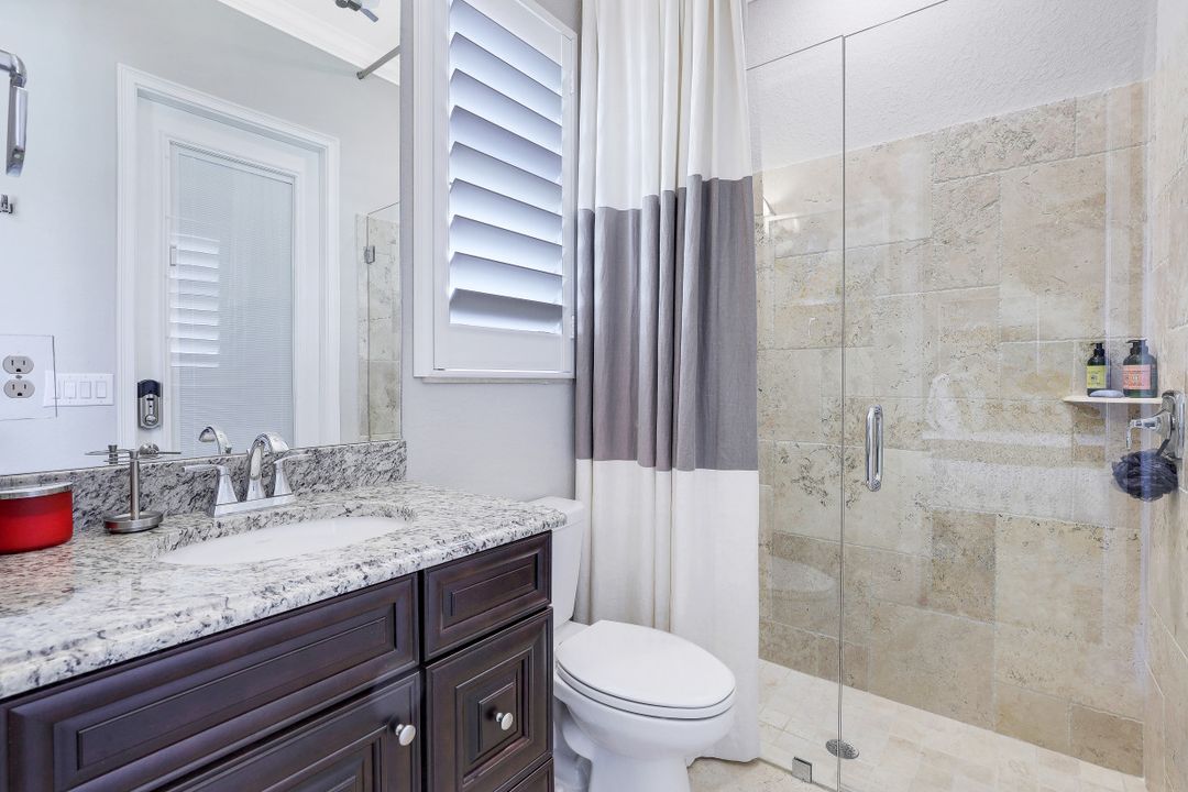 17201 Cherrywood Ct, Bonita Springs, FL 34135