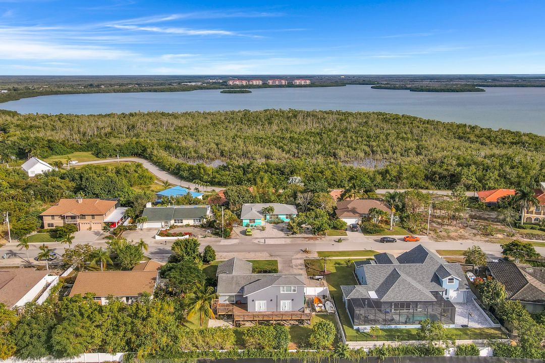 1836 Dogwood Dr, Marco Island, FL 34145