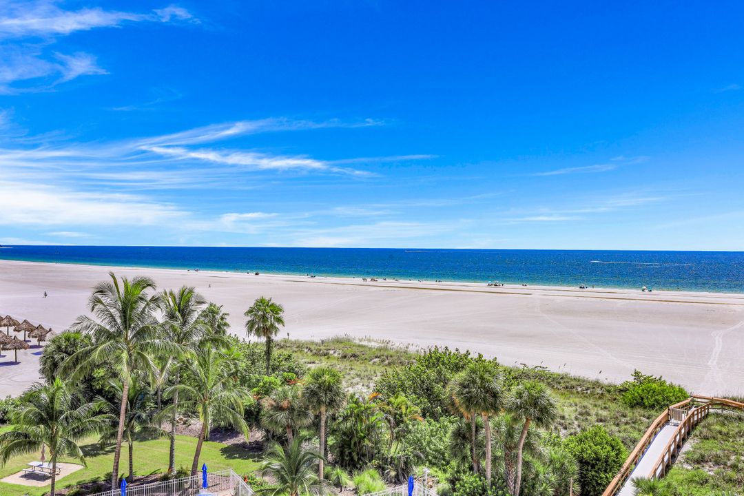 58 N Collier Blvd #607, Marco Island, FL 34145