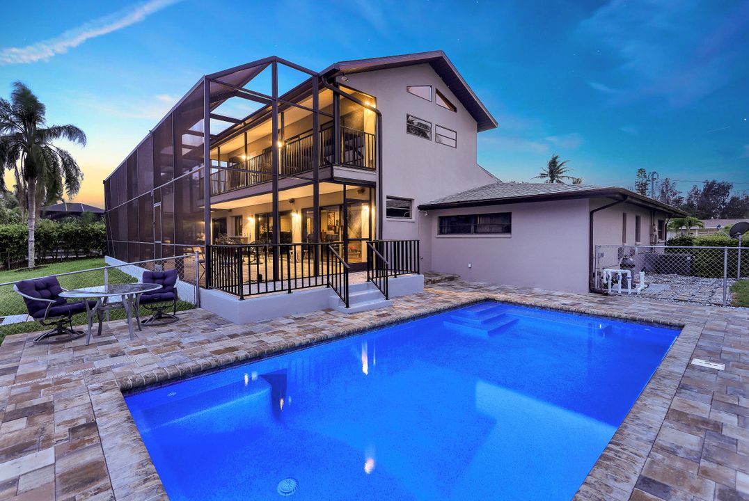 5811 SW 1st Pl, Cape Coral, FL 33914