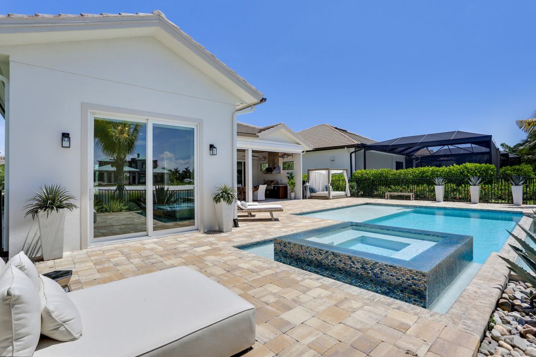 10530 Via Torino Way, Miromar Lakes, FL 33913