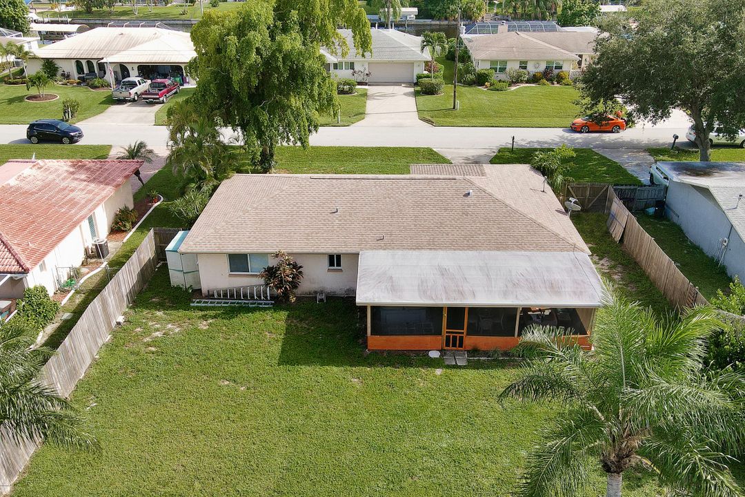 1213 SE 36th St, Cape Coral, FL 33904