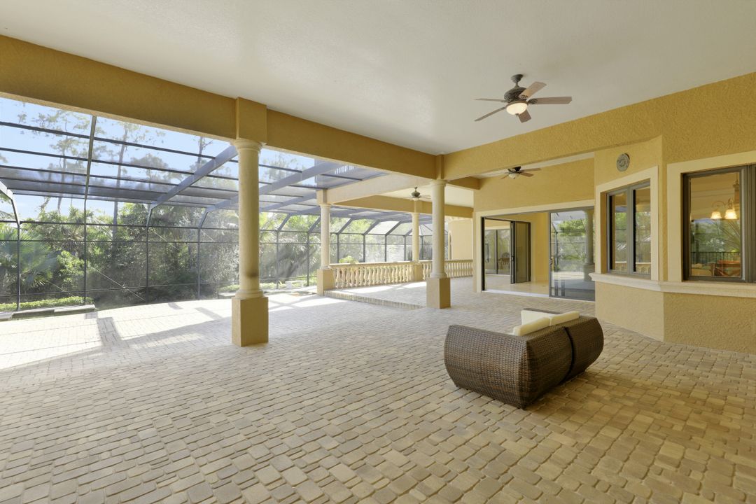 15991 Old Wedgewood Ct, Fort Myers, FL 33908