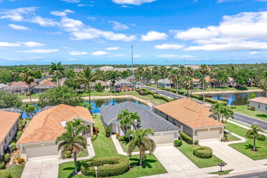 8039 Tauren Ct, Naples, FL 34119