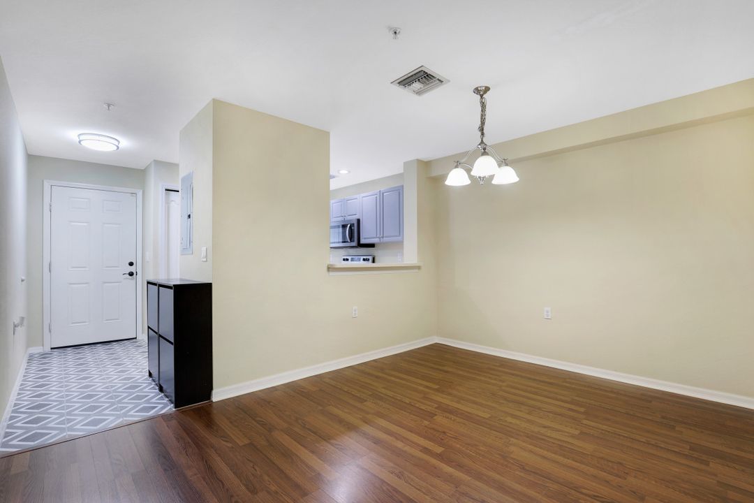9460 Ivy Brook Run #703, Fort Myers, FL 33913