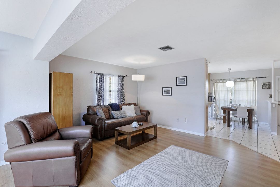 1442 Byron Rd, Fort Myers, FL 33919