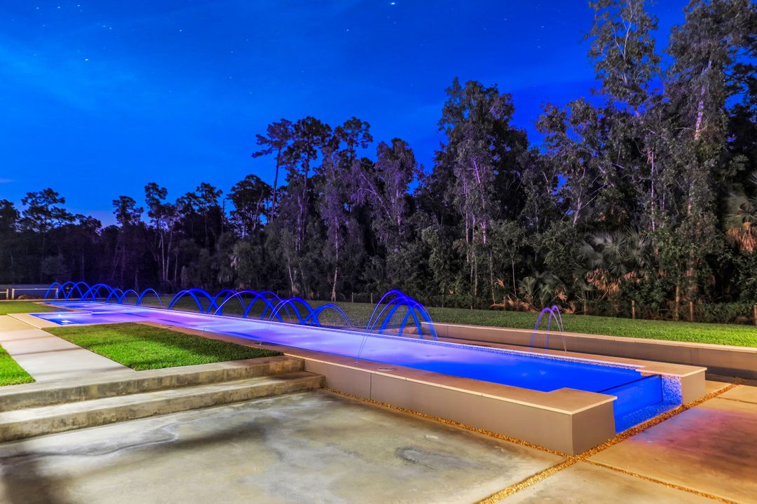 4441 5th Ave NW, Naples, FL 34119