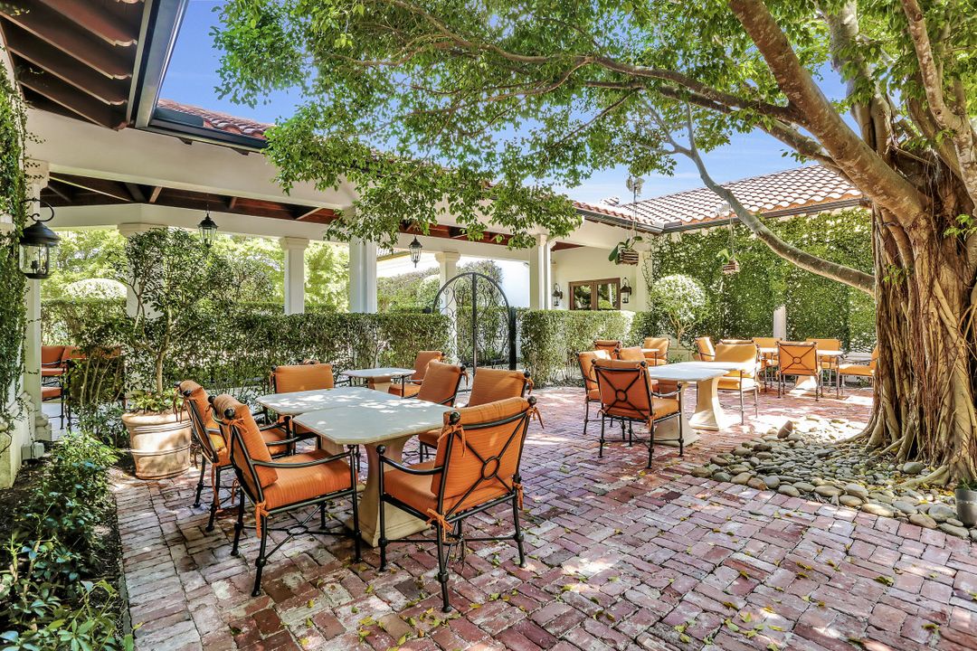 10115 Valiant Ct #202, Miromar Lakes, FL 33913