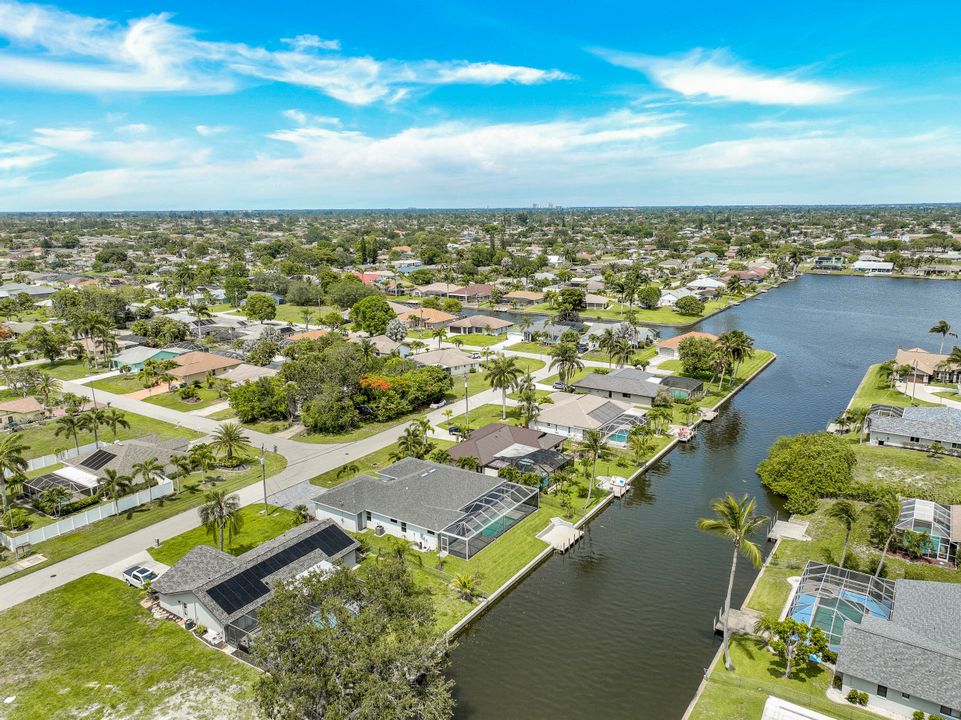 602 SW 35th St, Cape Coral, FL 33914