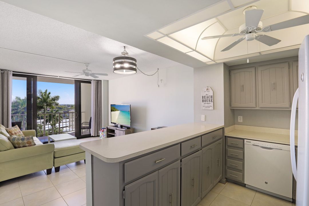 180 Seaview Ct #604, Marco Island, FL 34145