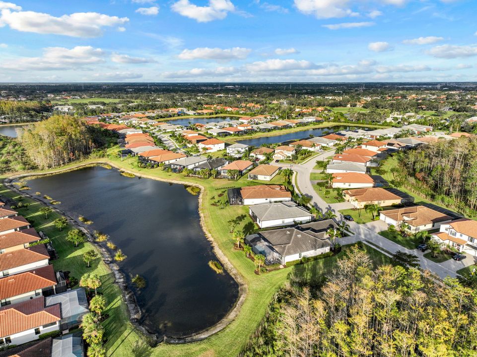 11866 White Stone Dr, Fort Myers, FL 33913